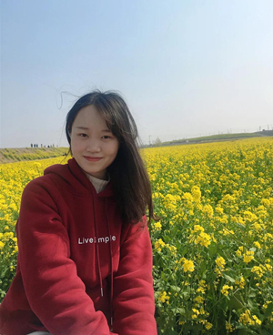 1625733750601075195.jpg 闫涵.jpg